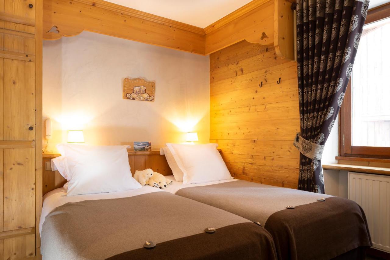 Logis La Croix-Saint-Maurice Otel Le Grand-Bornand Dış mekan fotoğraf