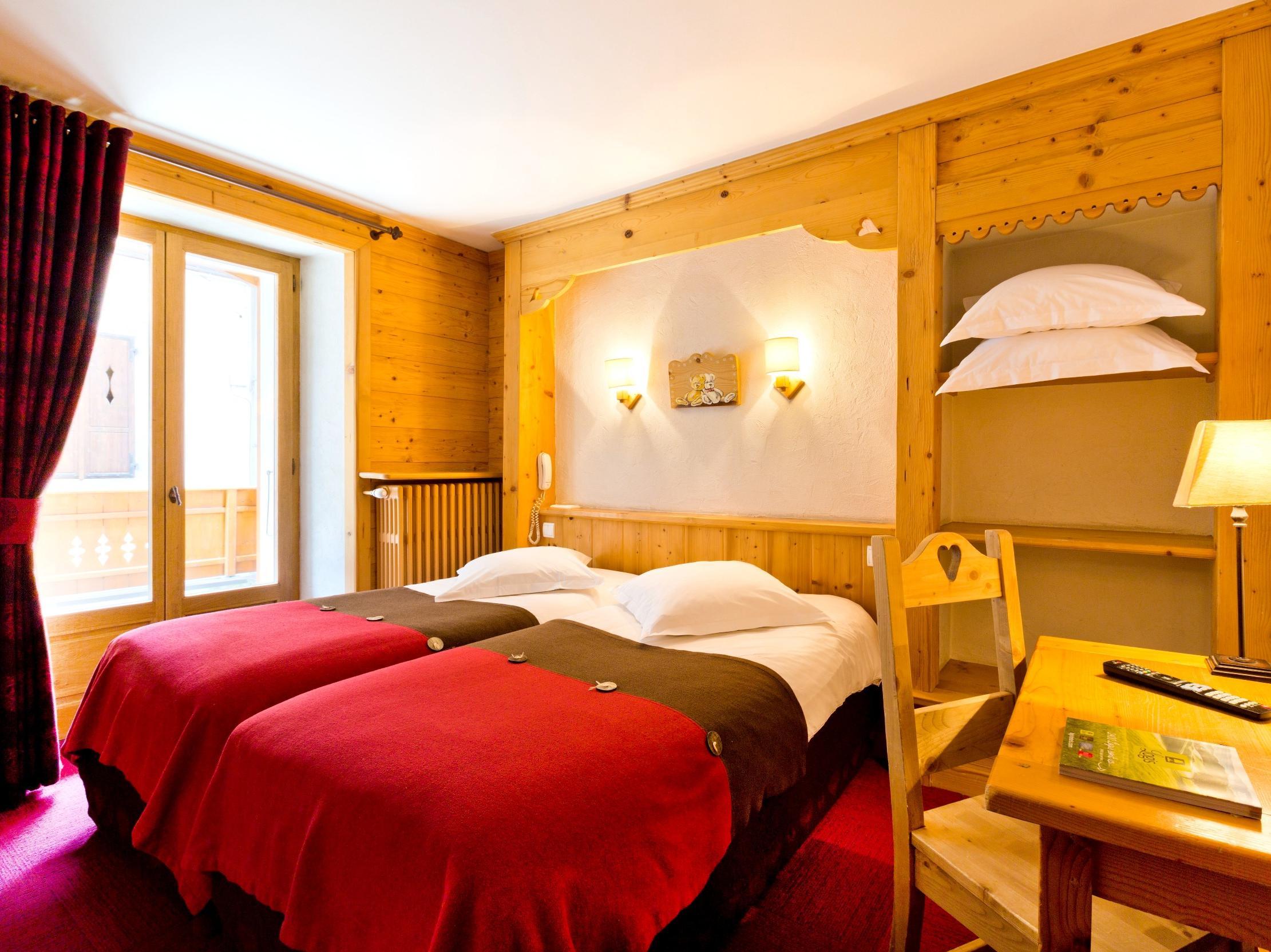 Logis La Croix-Saint-Maurice Otel Le Grand-Bornand Dış mekan fotoğraf