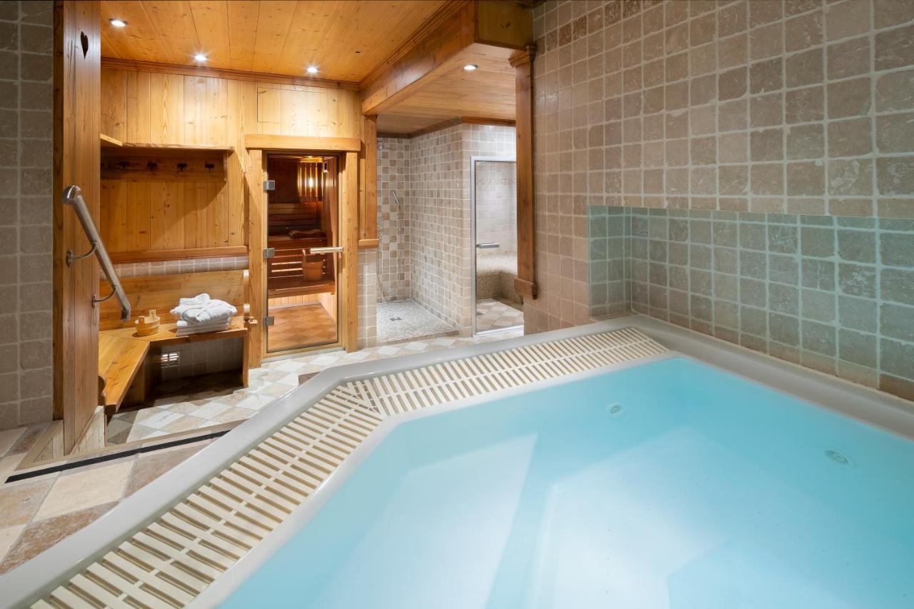 Logis La Croix-Saint-Maurice Otel Le Grand-Bornand Dış mekan fotoğraf